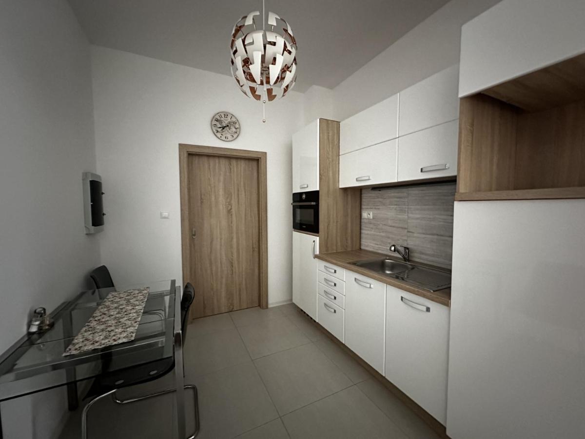 Apartman Lodenica Piest'any Ngoại thất bức ảnh